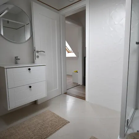 Gozhajo Loft - Csaladi Haz Terasszal, 2 Fuerdoszobaval, Kerekparral Apartament Szentendre