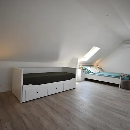 Gozhajo Loft - Csaladi Haz Terasszal, 2 Fuerdoszobaval, Kerekparral * Szentendre